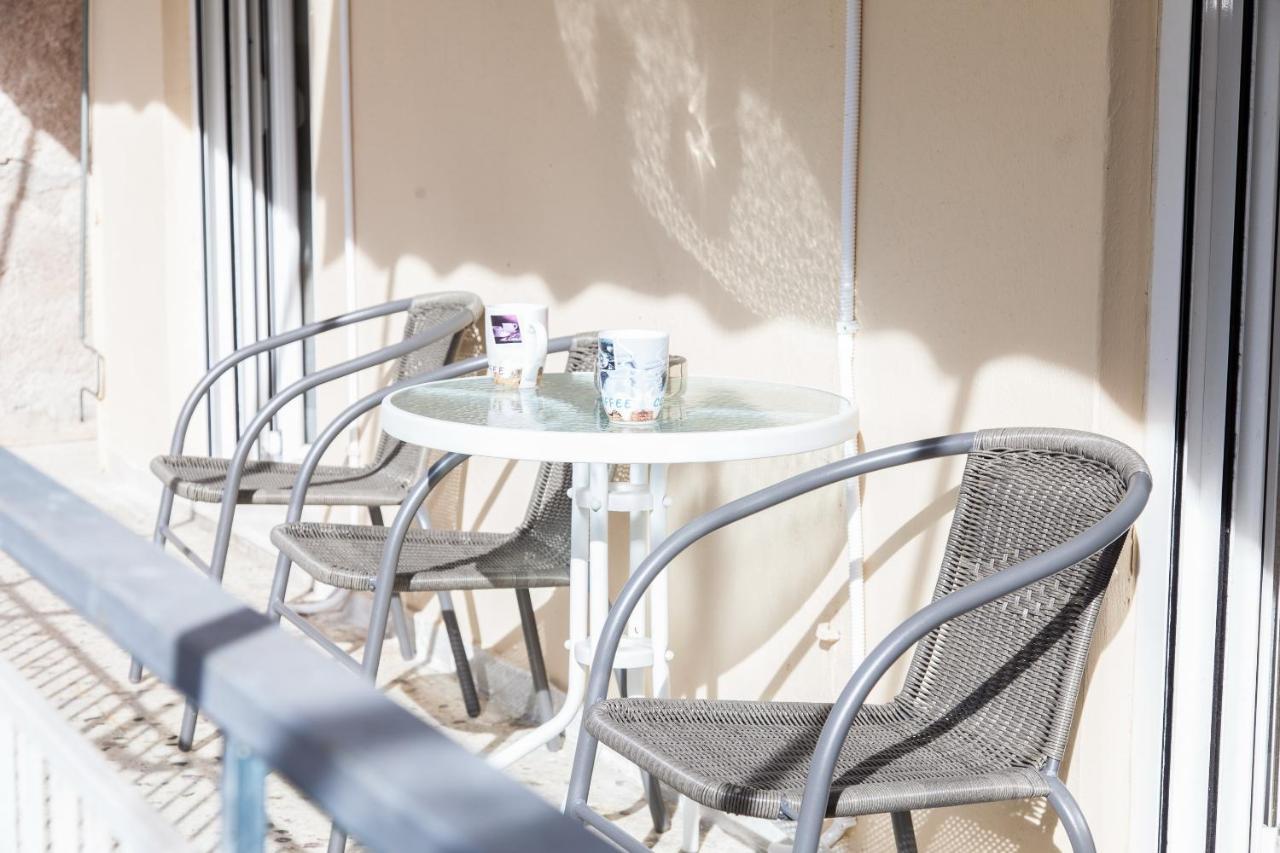 Cozy Apartment Near Stavros Niarchos Park Athènes Extérieur photo