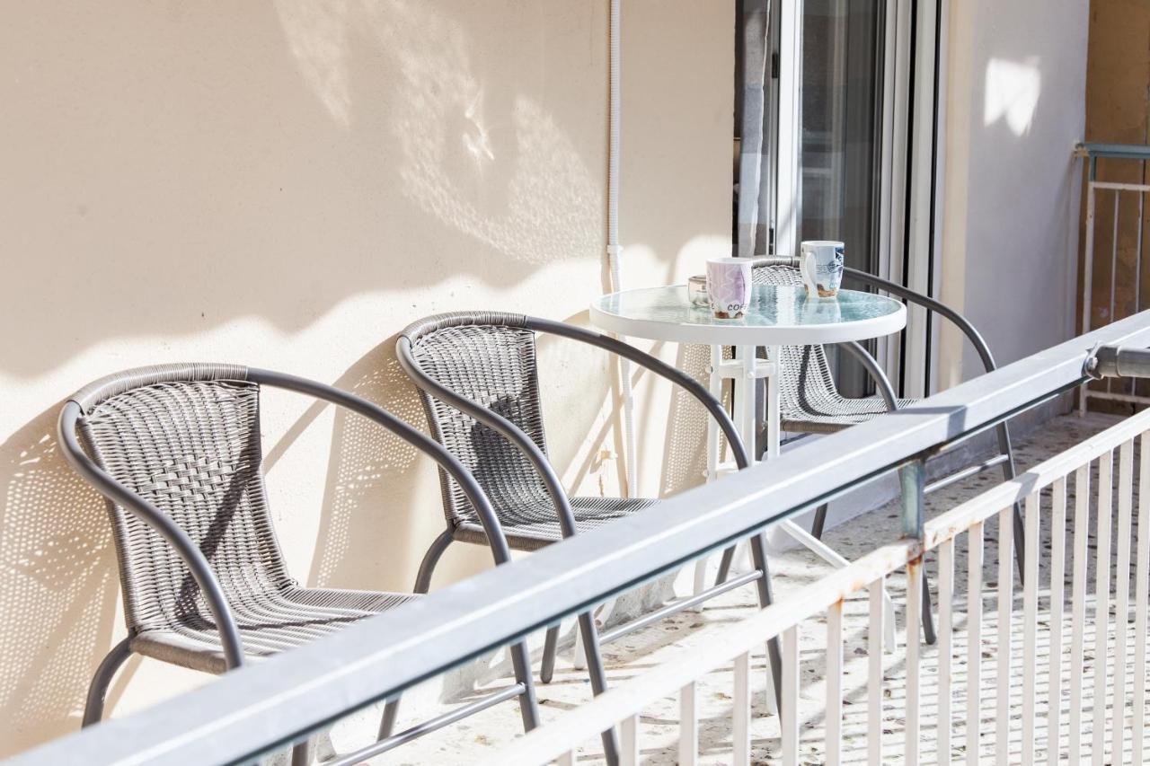 Cozy Apartment Near Stavros Niarchos Park Athènes Extérieur photo